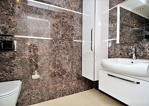 شقة على البحر مباشرة ً في الانيا / كاستل 