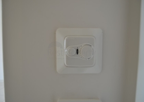 شقة على البحر مباشرة ً في الانيا / كاستل 