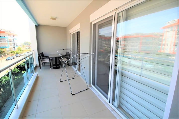 شقة 1+1 في الانيا / كاستل 