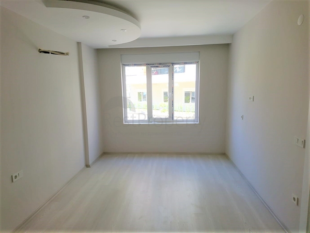 بسعر منافس - شقة ثلاث غرف وصالة في جيكجلي / الانيا 