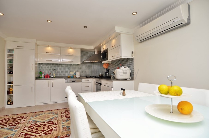 دوبكلس فاخرة بسعر مميز ضمن مجمع سكني فاخر في كارجي جاك /  الانيا 