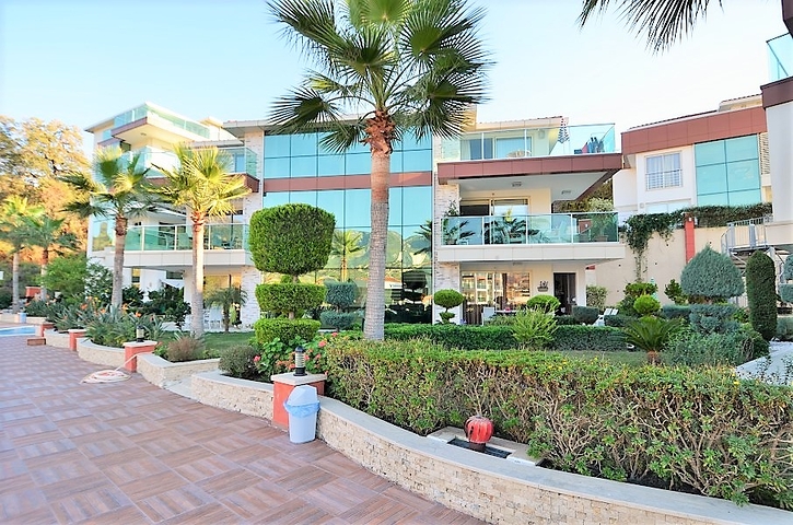 دوبكلس فاخرة بسعر مميز ضمن مجمع سكني فاخر في كارجي جاك /  الانيا 