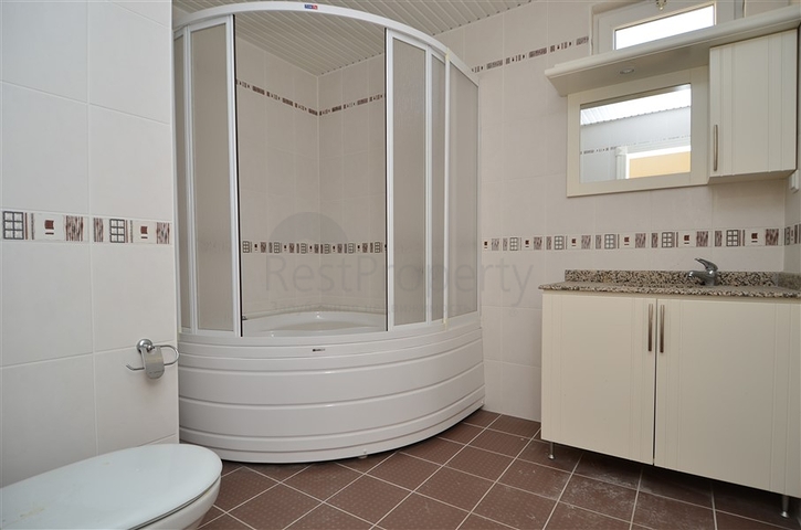 اطلالة بحر - دوبلكس عائلية واسعة للبيع في مهموتلار / الانيا 