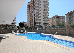 غرفتين وصالة مفروشة ضمن مجمع سكني في مهموتلار - الانيا 