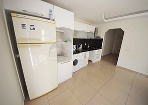 غرفتين وصالة مفروشة ضمن مجمع سكني في مهموتلار - الانيا 