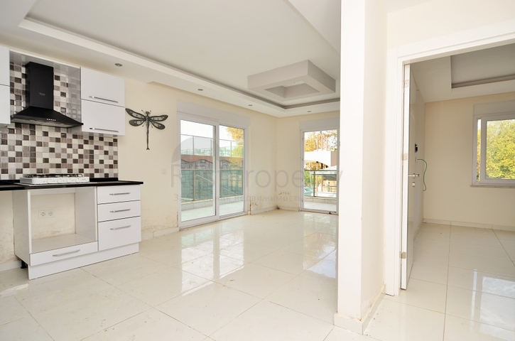 شقة غرفة نوم وصالة في كاستل / الانيا 