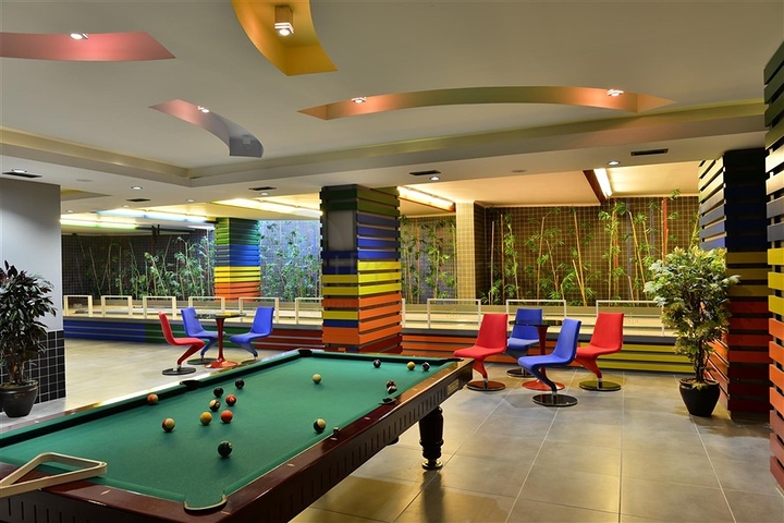 أحد أجمل المجمعات الفاخرة في ألانيا 