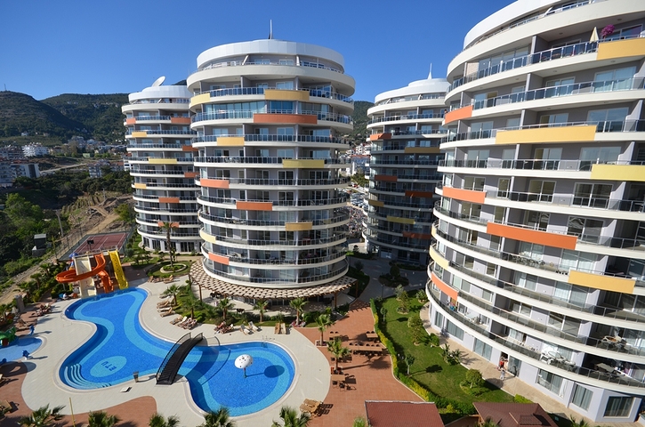 أحد أجمل المجمعات الفاخرة في ألانيا 