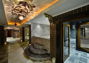 أحد أجمل المجمعات الفاخرة في ألانيا 