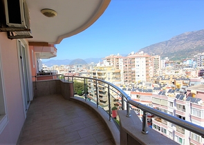 اطلالة بحر - شقة عائلية واسعة - سعر منافس - في مهموتلار / الانيا 