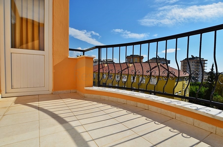 شقة غرفتين وصالة مفروشة - في مركز الانيا 