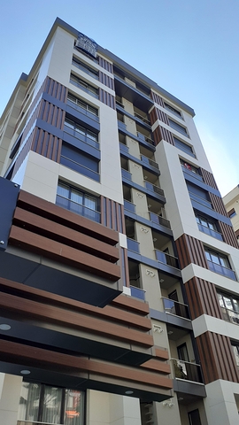 شقة فاخرة ضمن منطقة كاديكوي بالقسم الاسيوي من اسطنبول 