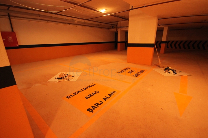 شقة فاخرة ضمن منطقة كاديكوي بالقسم الاسيوي من اسطنبول 