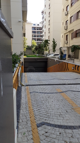 شقة فاخرة ضمن منطقة كاديكوي بالقسم الاسيوي من اسطنبول 