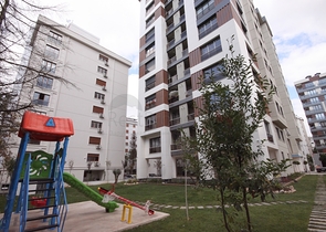 شقة فاخرة ضمن منطقة كاديكوي بالقسم الاسيوي من اسطنبول 