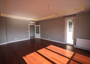 شقة فاخرة ضمن منطقة كاديكوي بالقسم الاسيوي من اسطنبول 