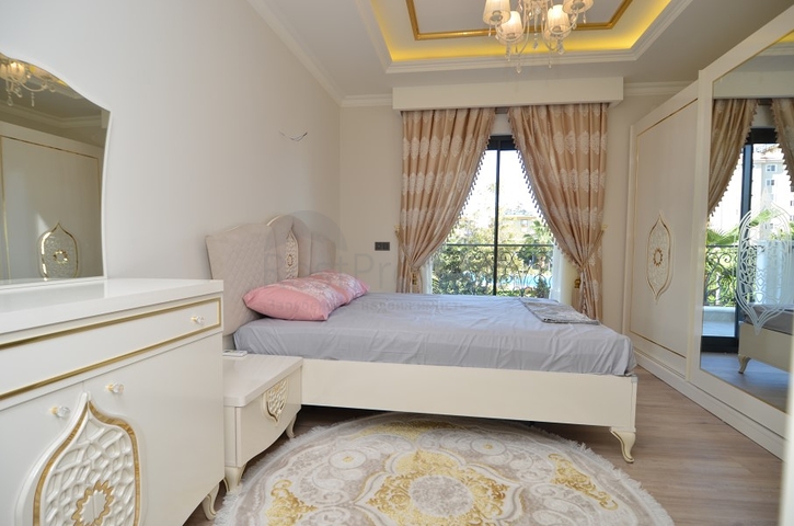 شقق فاخرة للإيجار ، مع تخطيط 2 + 1 في وسط ألانيا