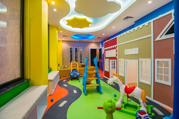 شقق فاخرة للإيجار ، مع تخطيط 2 + 1 في وسط ألانيا