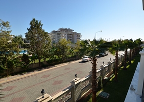 شقق فاخرة للإيجار ، مع تخطيط 2 + 1 في وسط ألانيا