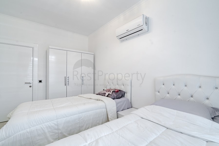 تصميم عصري حديث - شقة غرفتين وصالة ضمن مجمع فاخر في اوبا / الانيا 