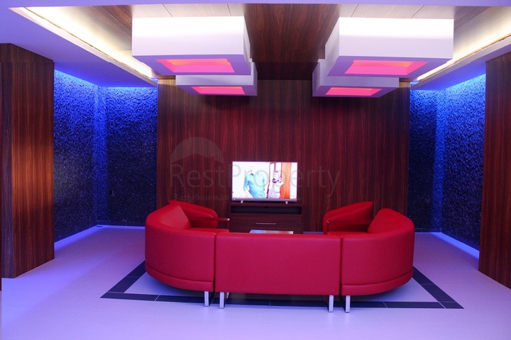 تصميم عصري حديث - شقة غرفتين وصالة ضمن مجمع فاخر في اوبا / الانيا 