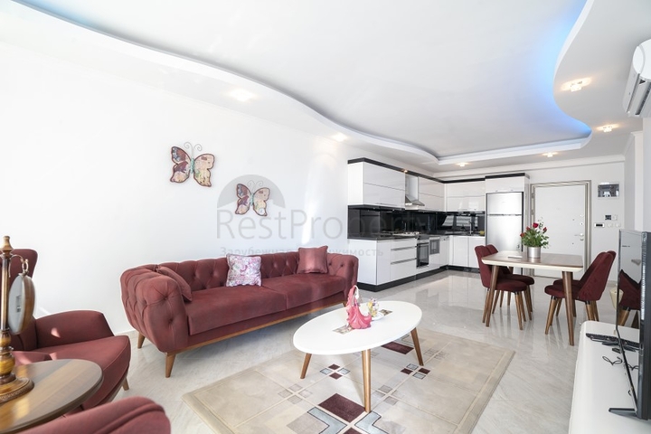 تصميم عصري حديث - شقة غرفتين وصالة ضمن مجمع فاخر في اوبا / الانيا 