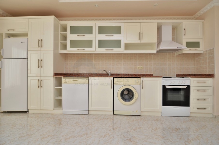 موقع مميز - شقة عائلية قريبة من البحر - في مهموتلار / الانيا 