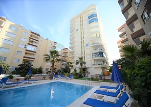 موقع مميز - شقة عائلية قريبة من البحر - في مهموتلار / الانيا 