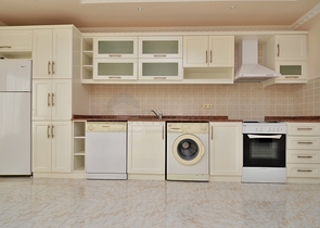 موقع مميز - شقة عائلية قريبة من البحر - في مهموتلار / الانيا 