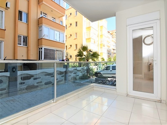 قريبة من الشاطئ - شقة بتصميم غرفة نوم وصالة في مهموتلار - الانيا 