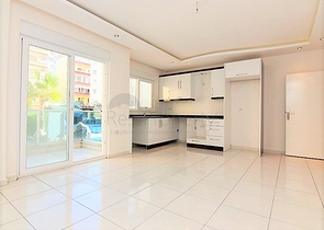 قريبة من الشاطئ - شقة بتصميم غرفة نوم وصالة في مهموتلار - الانيا 