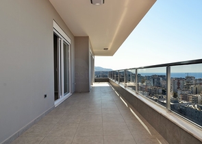 شقق عائلية واسعة - مجمع سكني جديد - في مهموتلار / الانيا 