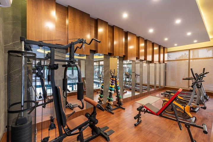 اول خط على البحر - مجمع سكني جديد في كاستل / الانيا 