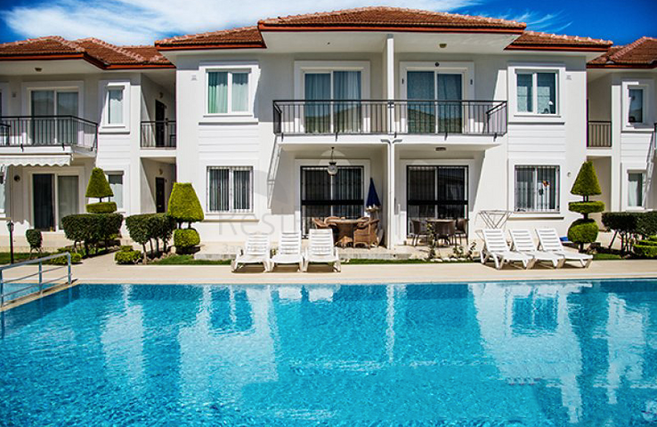 شقة 2 + 1 مع الأثاث في Camyuva Kemer 450 م إلى البحر