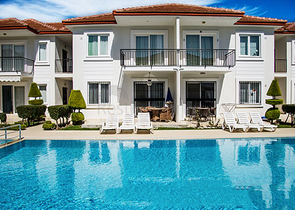 شقة 2 + 1 مع الأثاث في Camyuva Kemer 450 م إلى البحر