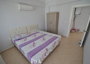 شقة 2 + 1 مع الأثاث في Camyuva Kemer 450 م إلى البحر