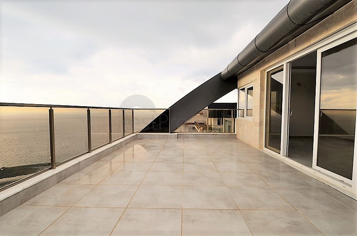 فيلا فاخرة قريبة من البحر في كارجي جاك / الانيا 