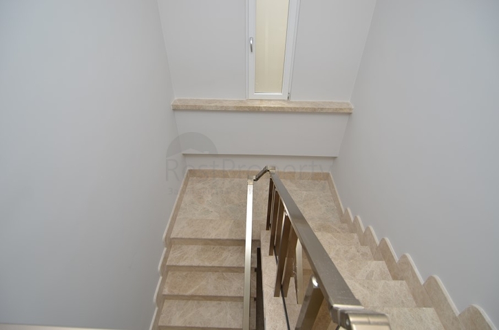 فيلا فاخرة قريبة من البحر في كارجي جاك / الانيا 