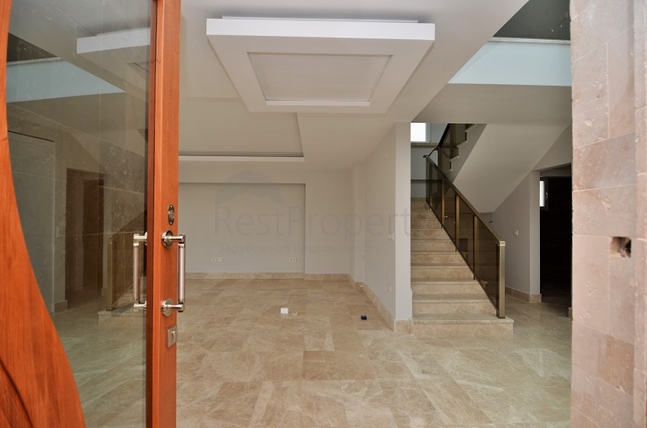 فيلا فاخرة قريبة من البحر في كارجي جاك / الانيا 