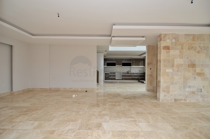 فيلا فاخرة قريبة من البحر في كارجي جاك / الانيا 