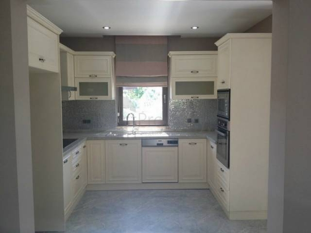 فيلا فاخرة للبيع في كيمير 