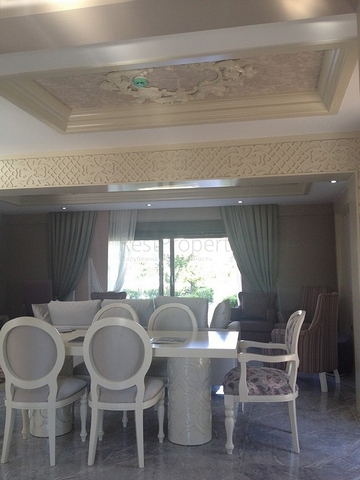 فيلا فاخرة للبيع في كيمير 