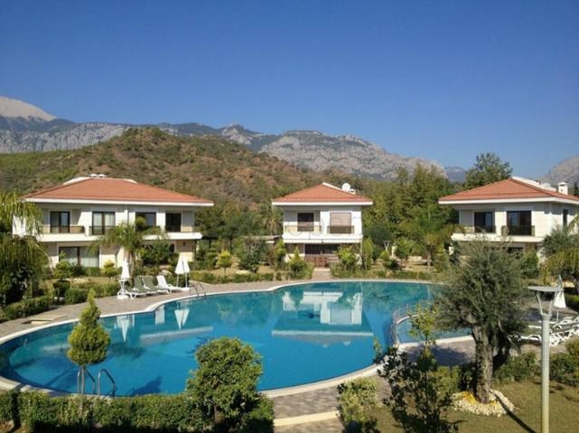 فيلا فاخرة للبيع في كيمير 