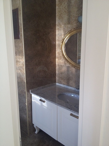 فيلا فاخرة للبيع في كيمير 