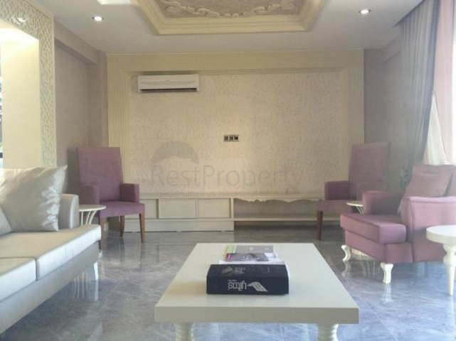 فيلا فاخرة للبيع في كيمير 