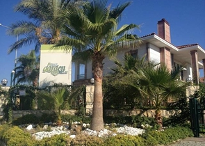 فيلا فاخرة للبيع في كيمير 