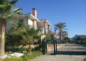 فيلا فاخرة للبيع في كيمير 