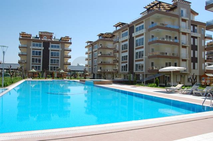 شقق للبيع في كونيالتي / انطاليا 