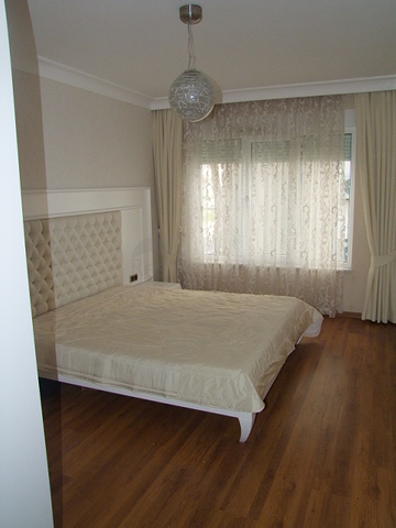 شقق فاخرة ضمن مجمع عصري للبيع في كونيالتي / انطاليا 