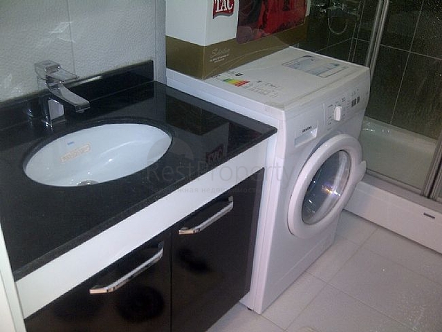 شقق بمساحات مختلفة على ضفاف النهر في كيستيل / ألانيا 